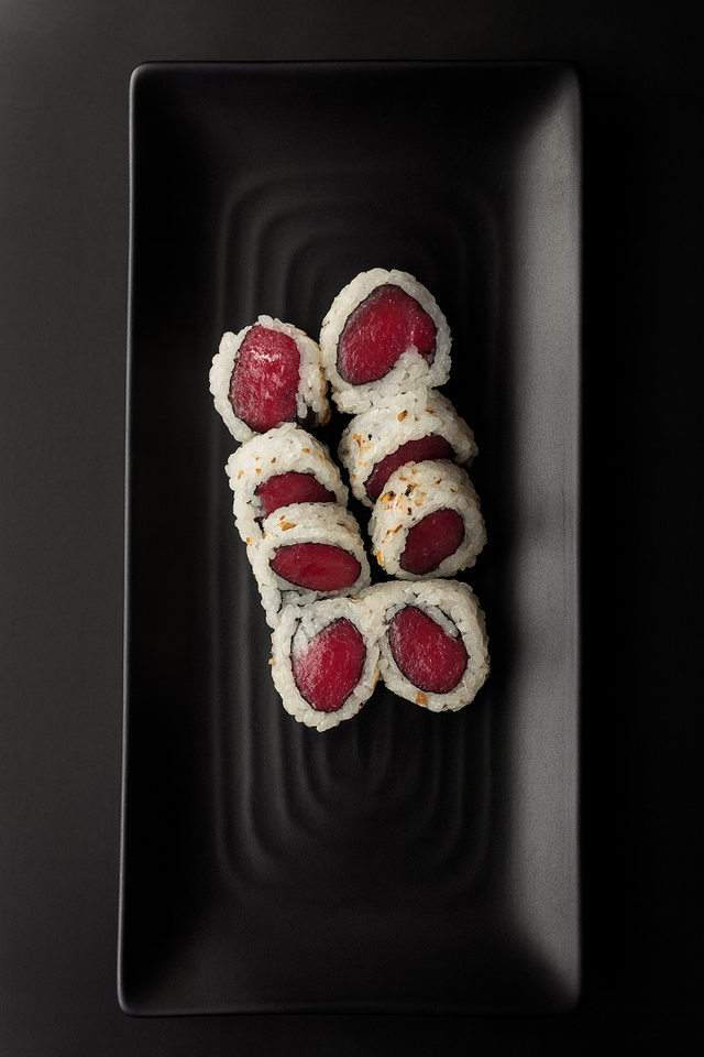 Tuna Roll.